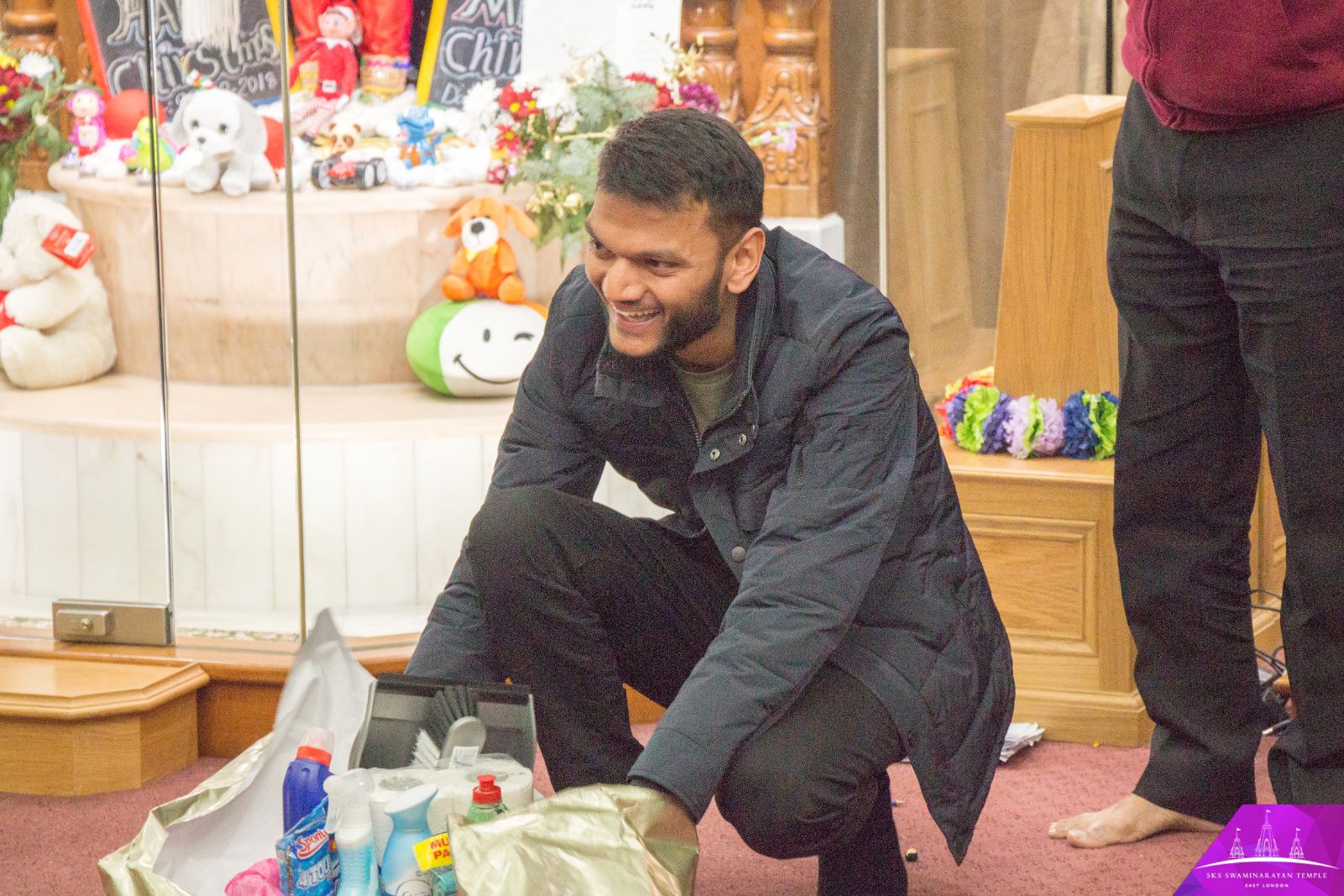 ©1987-2017 SKS Swaminarayan Temple East London